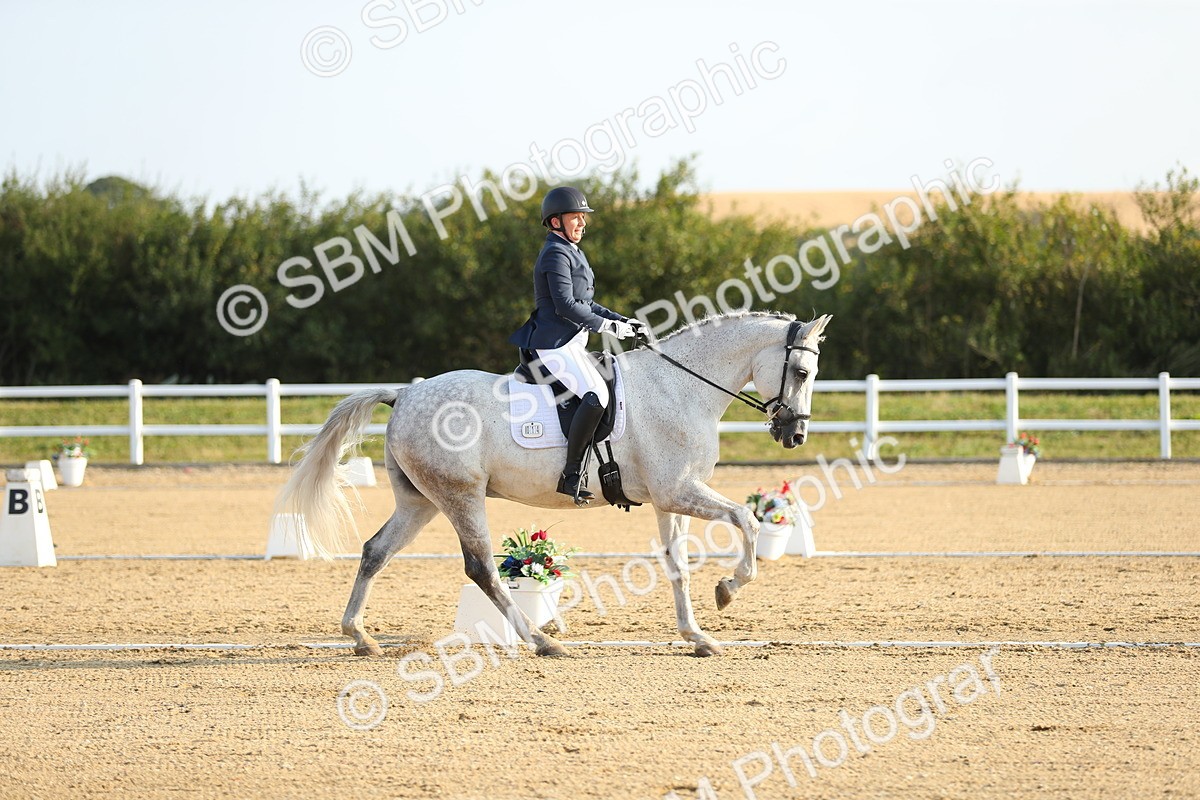 SBM_014947 - Class 13 - Novice 23 - 8,30-9.33