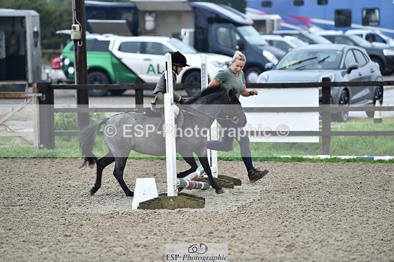 230917-085624-00077 - Cls 01 40cm LR Assisted & unassisted