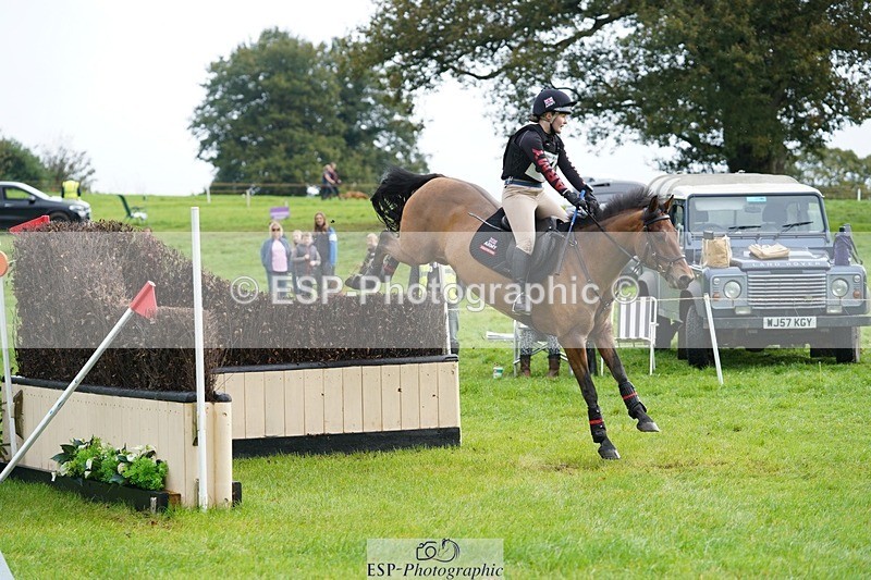 231021-095700-13417 - 614-MICRON.JOY-Ellie.Mitchell-SC+XC