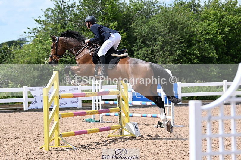 240619A-143649-00670 - Cls 4 Snr Newcomers and 1.10m Open