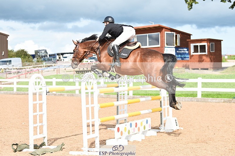 230830A-154302-01195 - Cls 6 National 1.30m