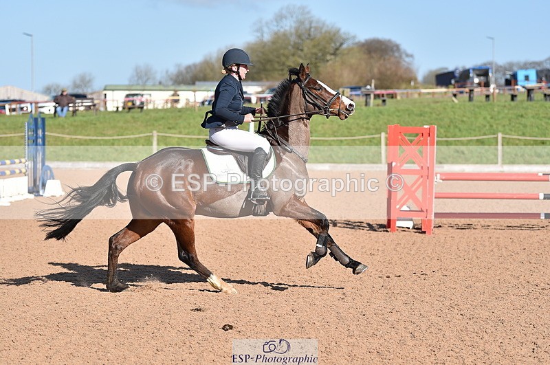 240306A-104004-00817 - Cls 1 British Novice and 90cm Open