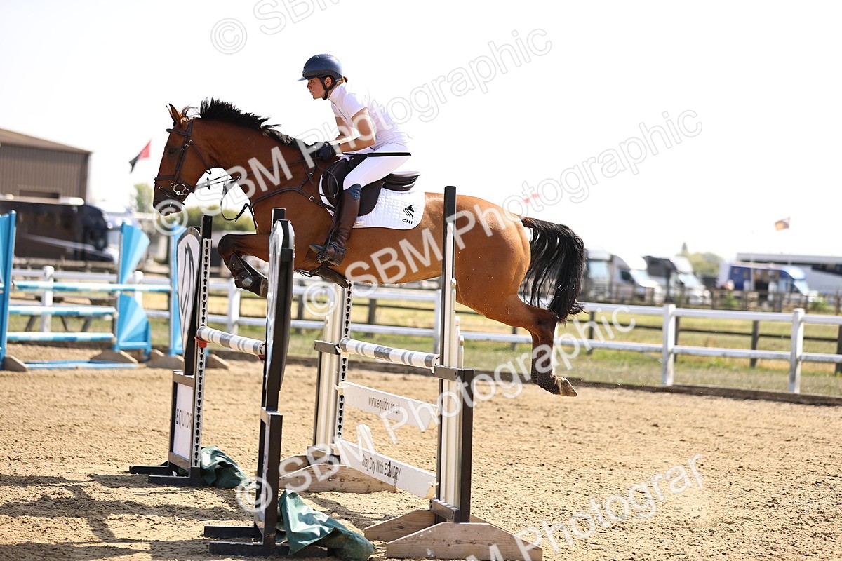 SBM_006885 - Class 13 - Senior Newcomers - 1.10m