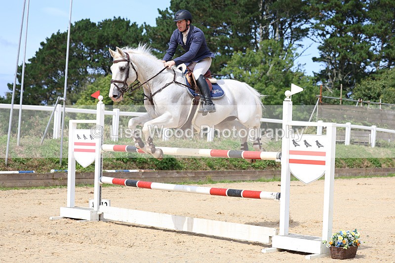 3E7A1842 - Class 9: Senior Foxhunter/1.20 open