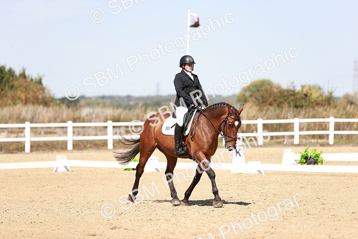 SBM_004910 - Class 12 - Novice 5 - 12.02-12.44