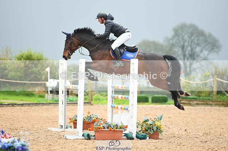 230505A-110942-03601 - Cls 21 Snr 1.20m Open