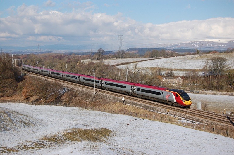 22.2.10 - Unidentified Pendolino, 10.40 Glasgow - Euston - West Coast Main Line (north to south)
