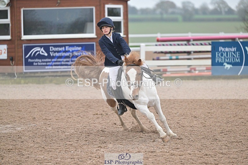 251116-104537-01165 - Cls 4 Pony British Novice and 80cm Open