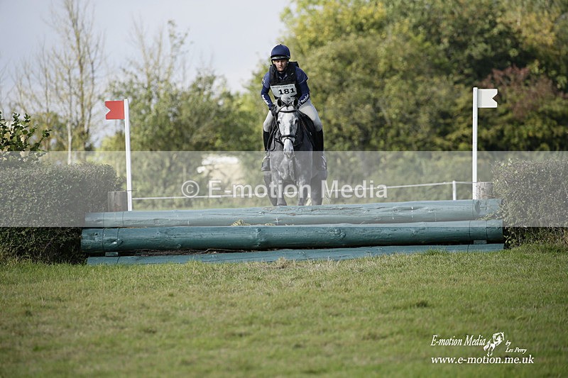  WWHT 171021 3354 - Intermediate (0.90m)  17/10/21