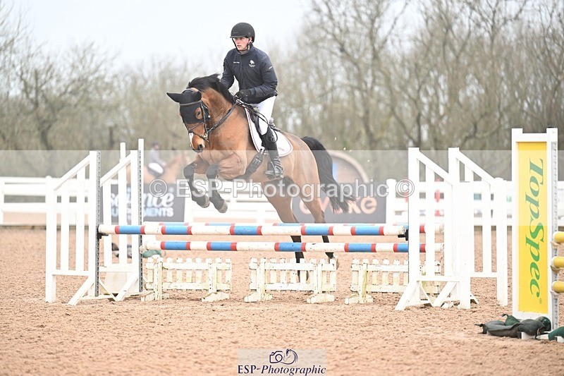 260221-100947-01568 - Cls 8+9 Clear round, British Novice and 90cm