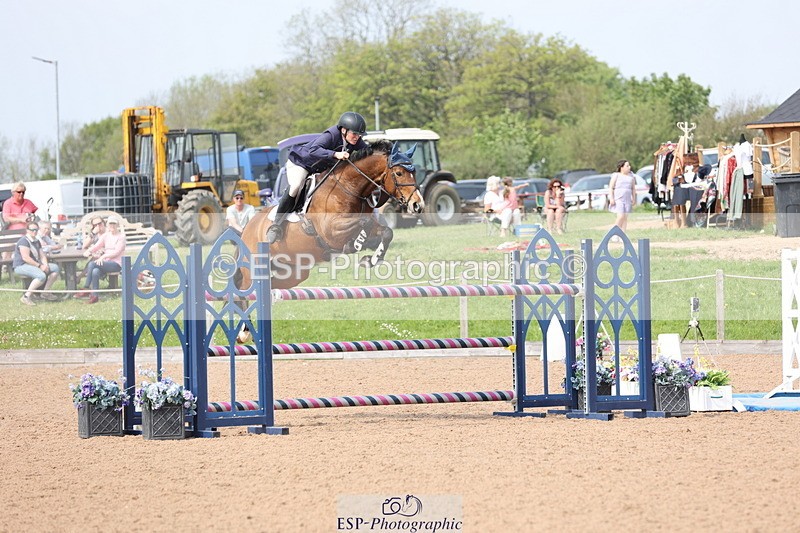 240511A-152756-14674 - Cls 36 National 1.30m Open