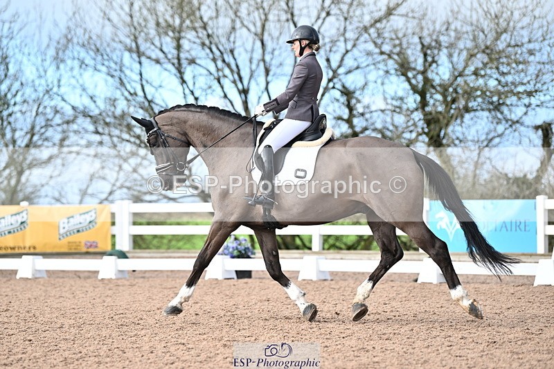 240218A-143355-08146 - 243-Lucy.Baker-Last.Dancer