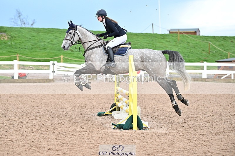 240224A-083503-02803 - Cls 9 British Novice and 90cm Open