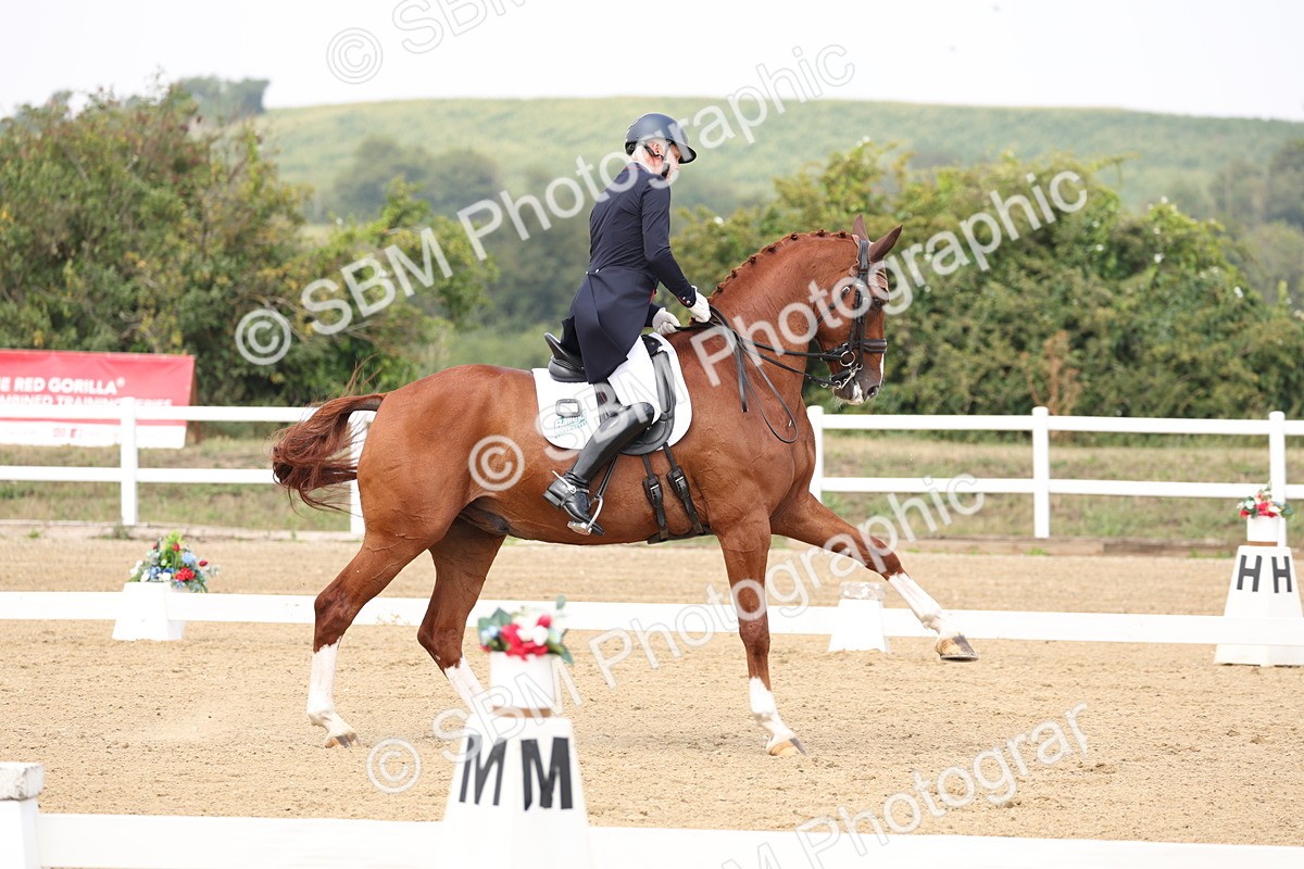 SBM_007407 - Class 9 - FEI INT I - 14.57-15.45