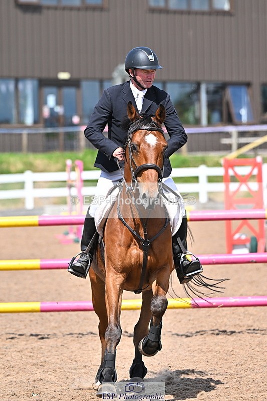 240619A-154150-00929 - Cls 5 Snr Foxhunter and 1.20m Open