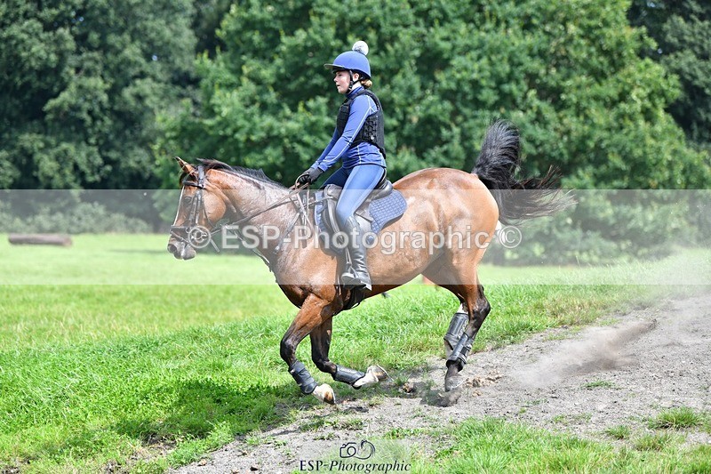 230817-135629-02960 - Abbie's 1st Group - XC