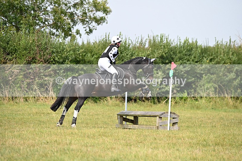 WJ6_1165 - 60cm XC Time 12:34 to 12:54