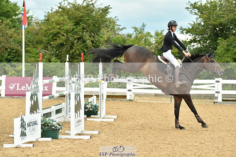 230720A-135812-03257 - Cls 21, 1 Star Gold 1.30m