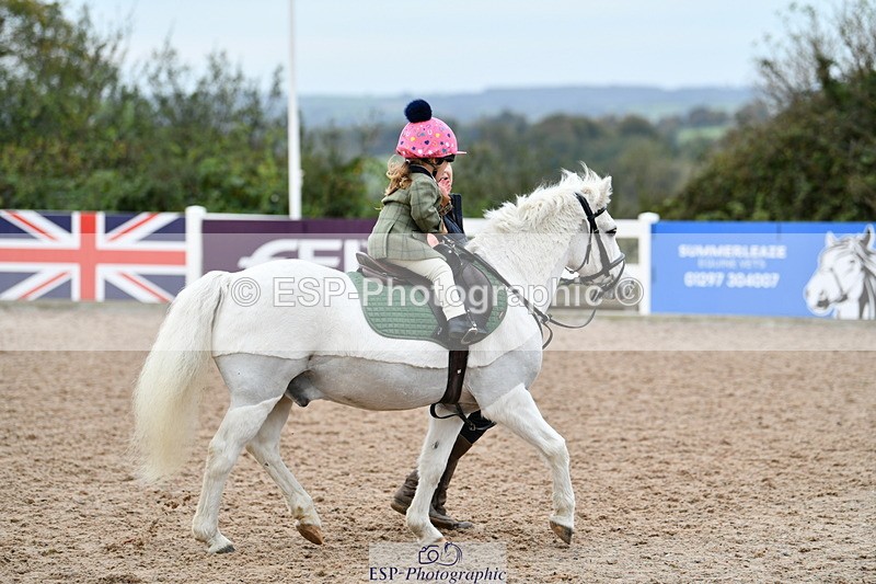 241013B-084636-00022 - Cls 1 Clear Round