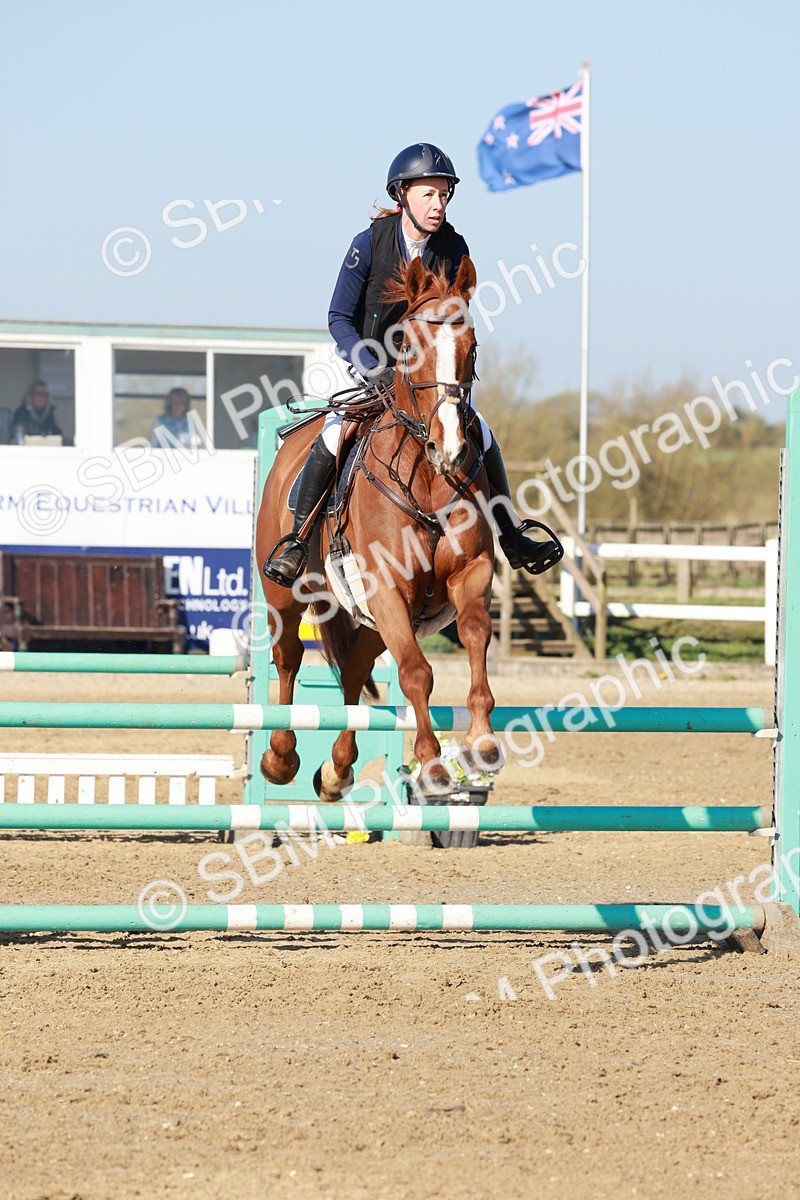 SBM_003140 - Class 14 - Senior British Novice - 90cm