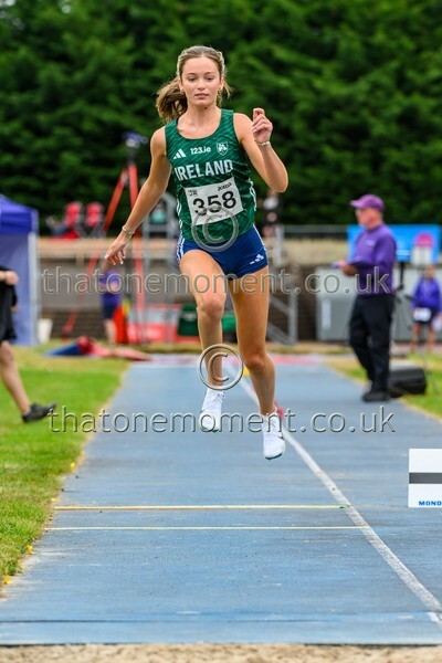 Sen25SAT-923526 - Field Female Set Two