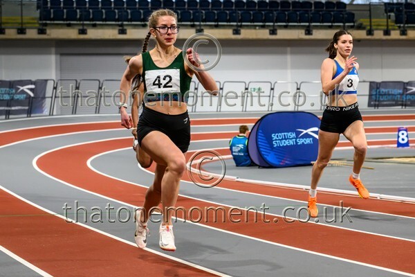 StudInd-914990 - Track Female Set One