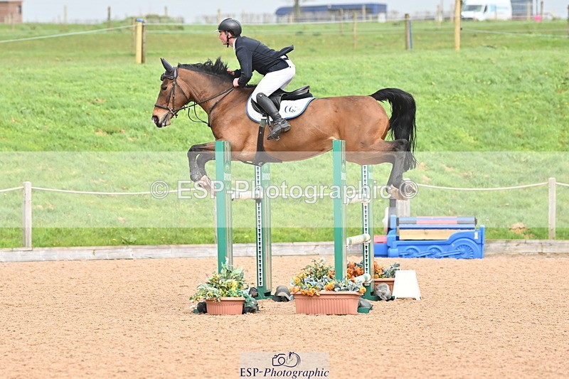 240405A-140536-01849 - Cls 5 National 1.30m Open