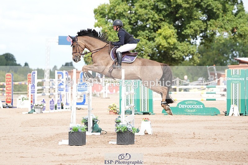 250801-102641-04735 - Cls 14 Snr Fox 1st Rnd