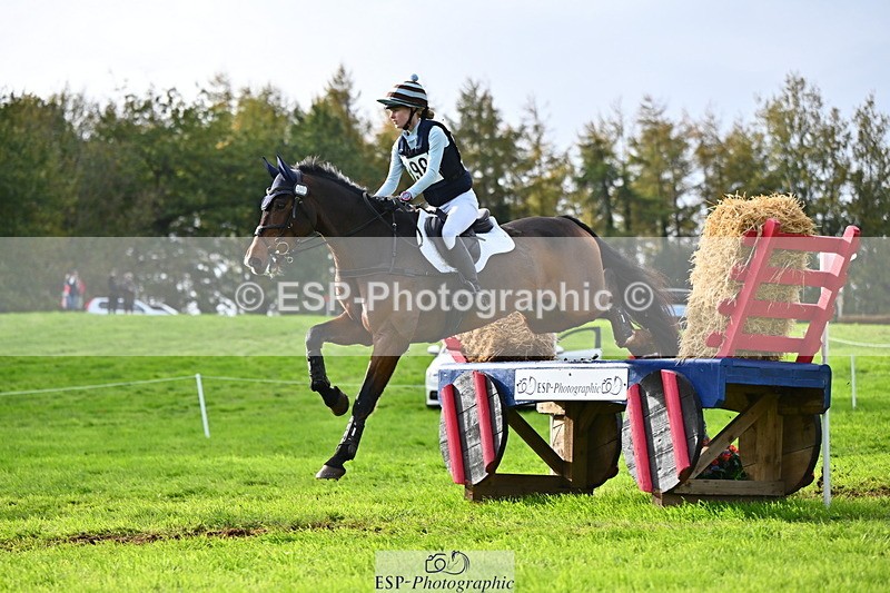 251025A-112718-18439 - E-398-Fenella.Redvers