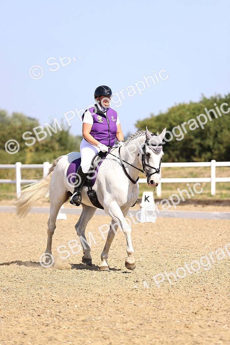 SBM_009332 - Novice 5 - 9.50-10.53