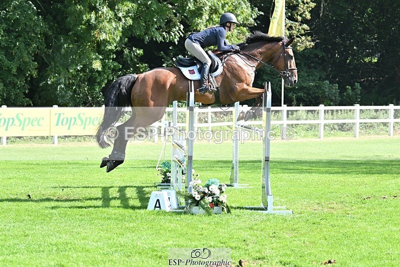 230909-113956-05258 - Cls 11 Snr Foxhunter & 1.20m Open