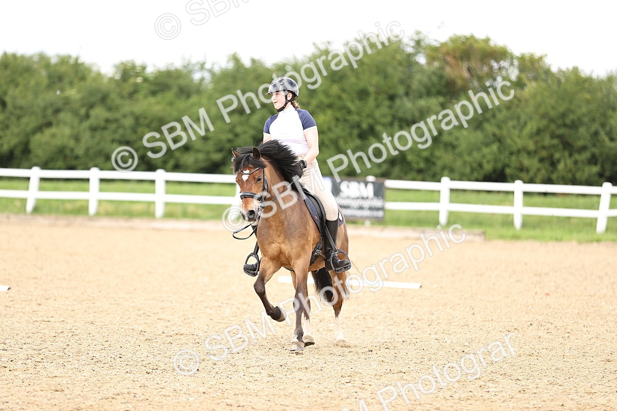 SBM_001421 - Class 4 - Novice 5