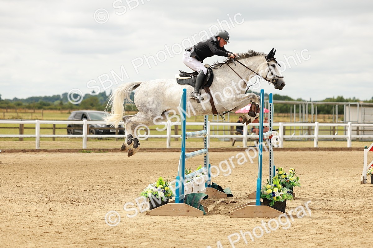 SBM_017807 - Class 21 - Senior Newcomers Championship 2d Rd