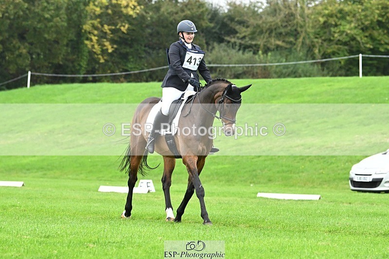 241024-141056-04432 - 413-Sophie.Westmore-CALCOURT.LEONARDO