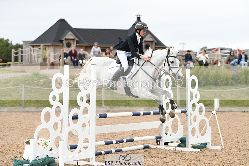 250807-135325-01402 - 90cm Round 2