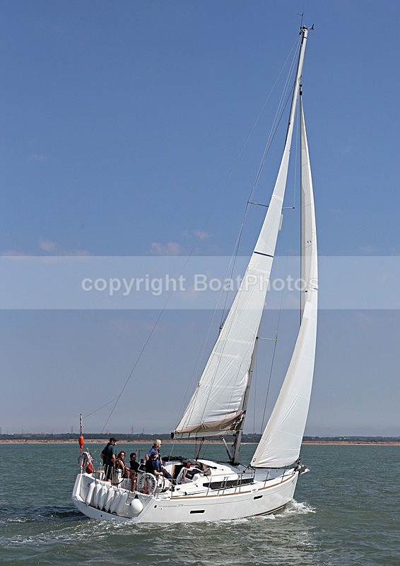 130827 ESTEL OF COWES SUN ODYSSEY 379 WT7A3586 - Sailboats - monohull