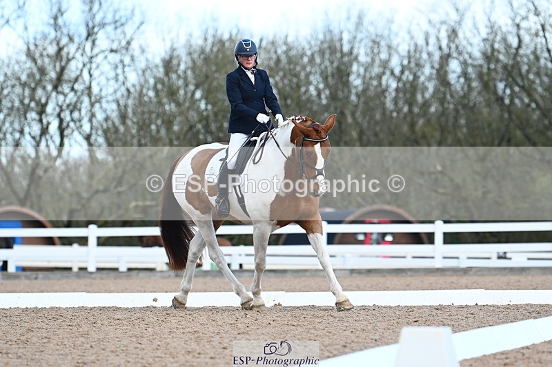 240323A-110614-02514 - DR Novice 24