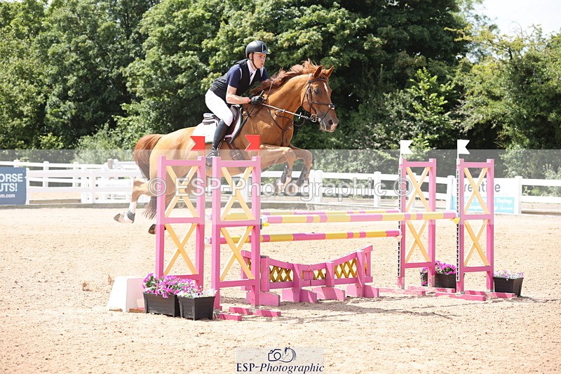 240718A-124752-05248 - Cls 9, 1 Star Bronze Tour 1.10m