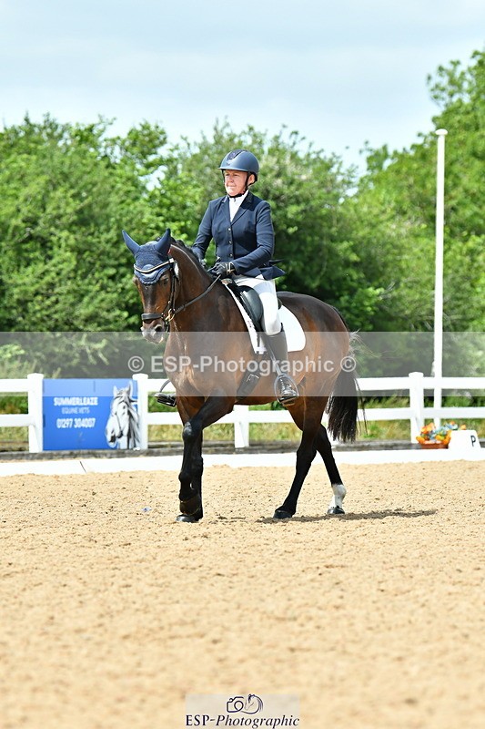 230702A-142711-10673 - Cls 32 Medium 73