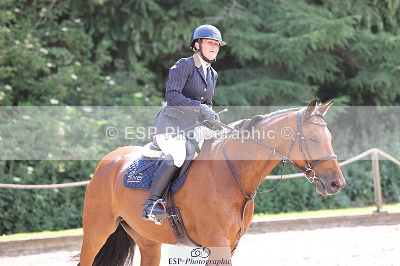 250614A-155219-08149 - Cls 30 1.05m Amateur Q and Open