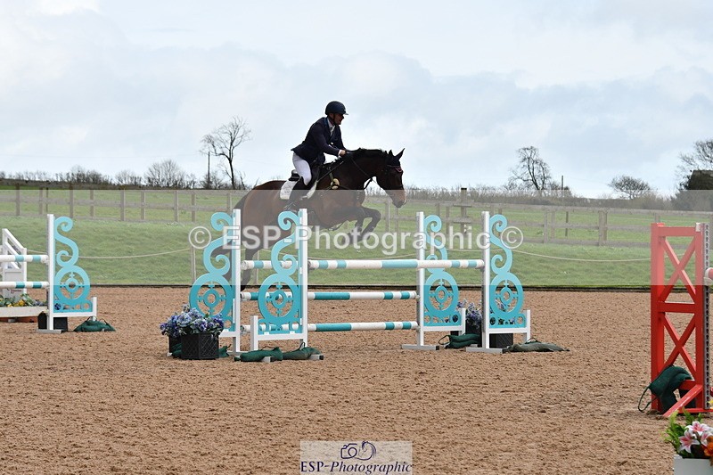 240315A-132208-01166 - Cls 4 Snr 1.20m Open