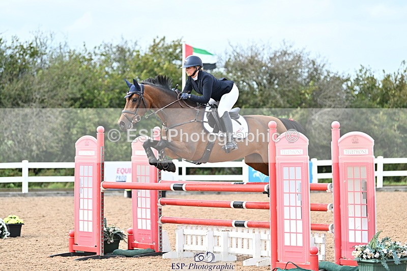 241004A-140634-02463 - Fri 11 1.10m amateur Quals