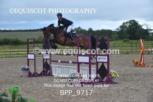 BPP_9717 - CLASS 21 SUN Junior 1.20m Open (Inc 148cm Restricted Open Championship Qualifier)