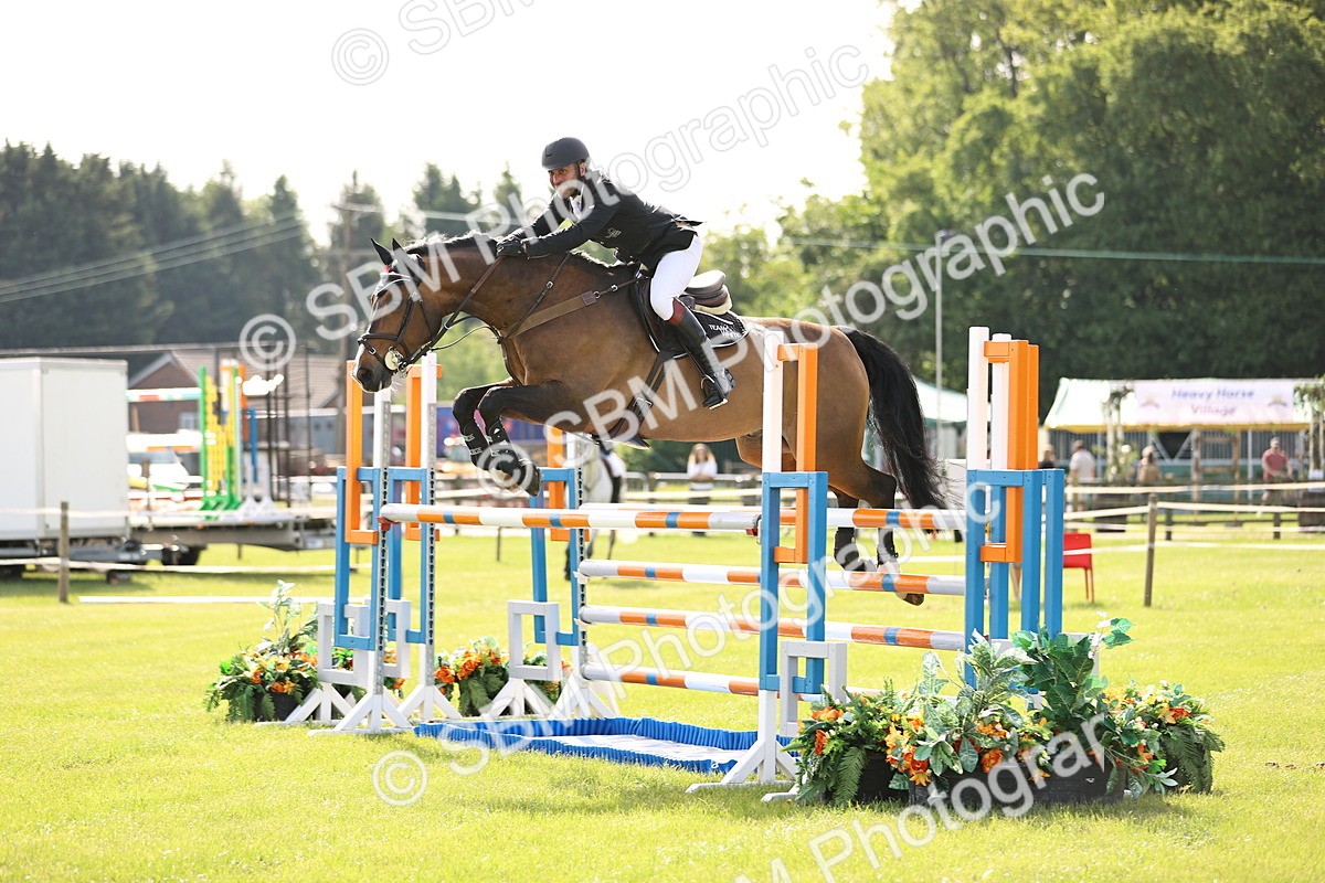 SBM_01426 - Class 200 - Martin Grant Homes Welcome Stakes 1.25m Open