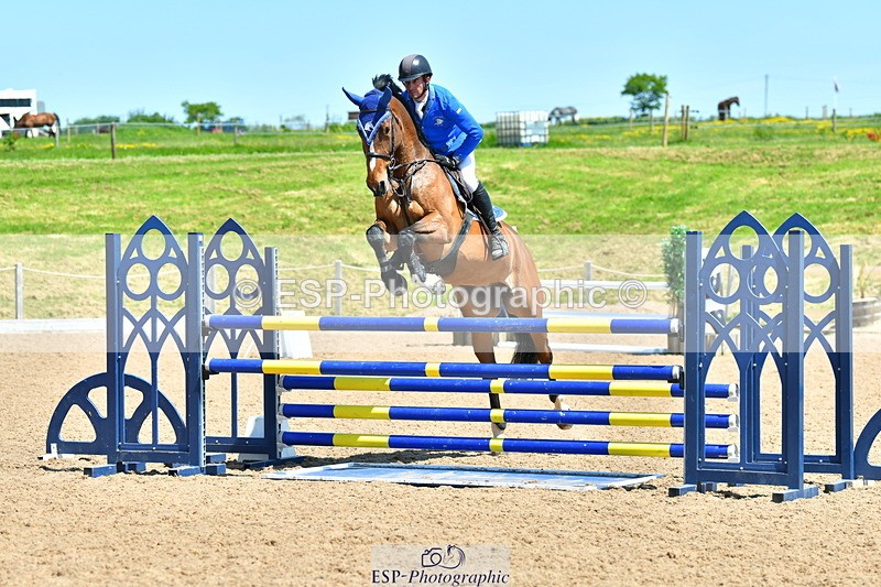 230527A-124119-04453 - Cls 15 Foxhunter