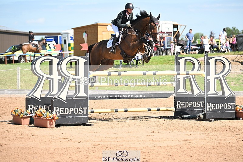 240718A-105607-04684 - Cls 1, 3 Star Small Tour 1.35m