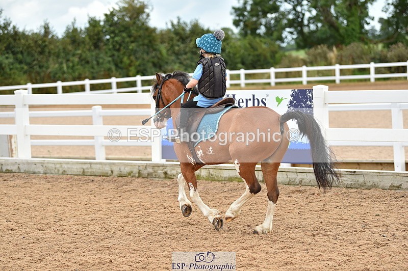 230803A-153344-01233 - Thomasina's Group Ride