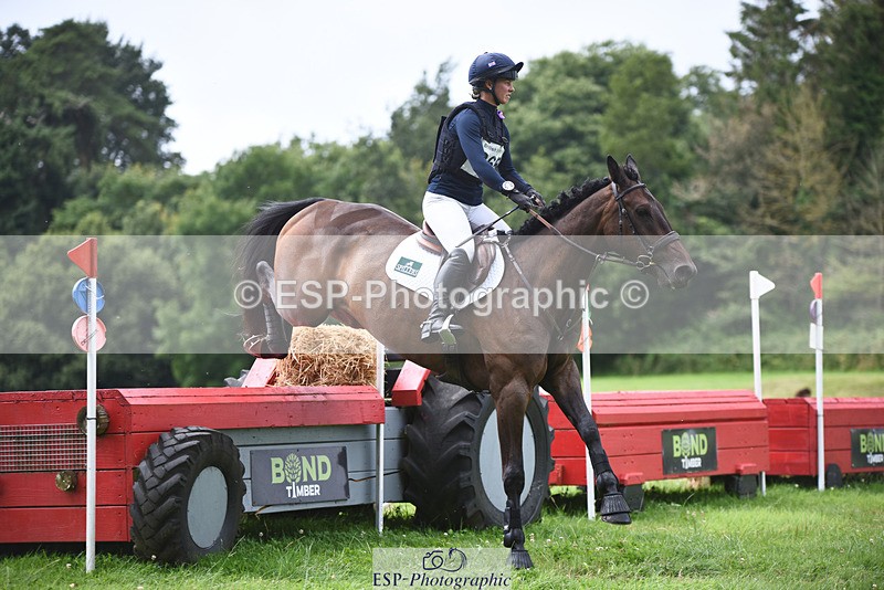 240804-122420-12673 - 365-Dani_Evans-COUNTRY_BOY