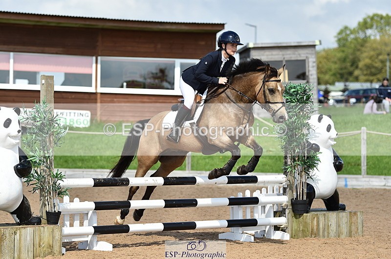 230902A-131340-01359 - Cls 3A Pony Medium 80cm