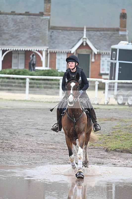 WJ7_5600 - Time 11:38 to 12:30